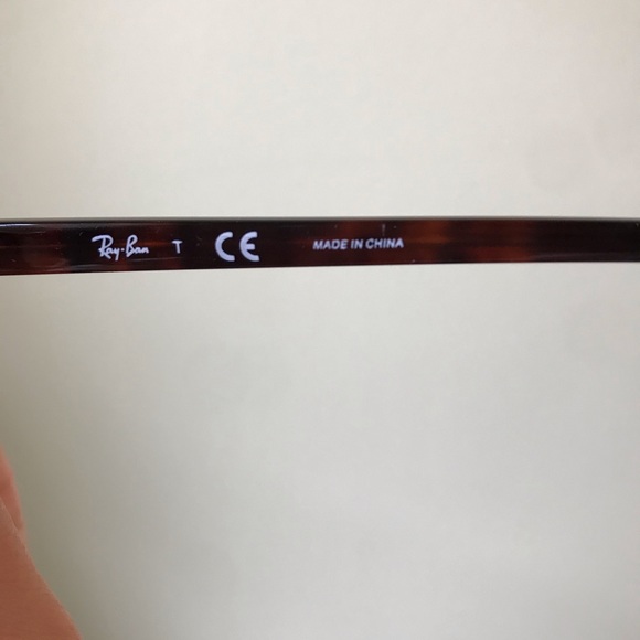 Ray-ban Tortoise Shell Frame Sunglasses - Picture 5 of 5